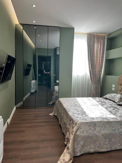 Green Apartment Тирана Экстерьер фото